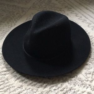 Black Felt Hat